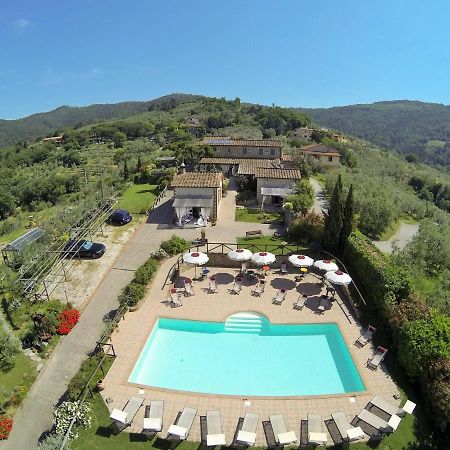 Casa Vacanze La Porta Vinci Exterior photo