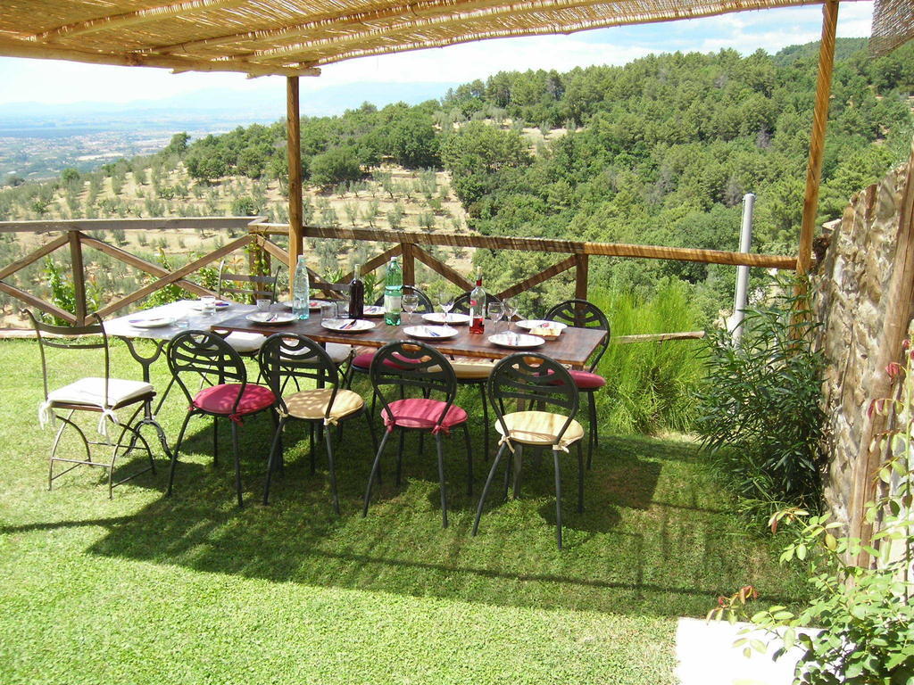Casa Vacanze La Porta Vinci Exterior photo