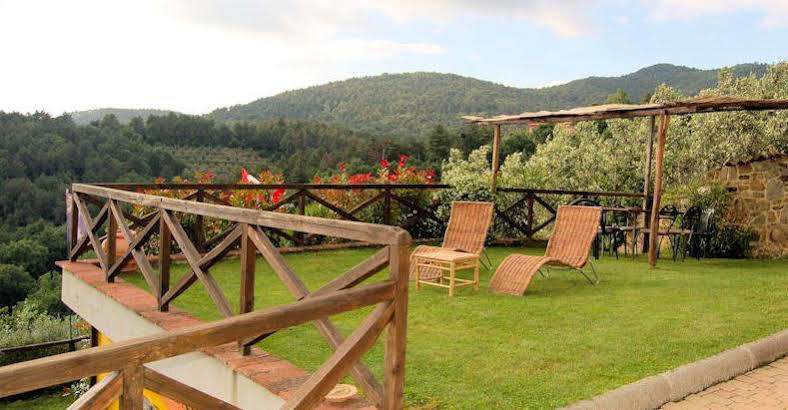 Casa Vacanze La Porta Vinci Exterior photo