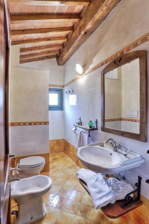 Casa Vacanze La Porta Vinci Exterior photo